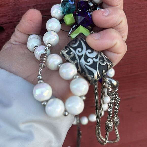 Set of 3 Stylish Necklaces - Elegant, Colorful & Classic - Picture 13 of 16